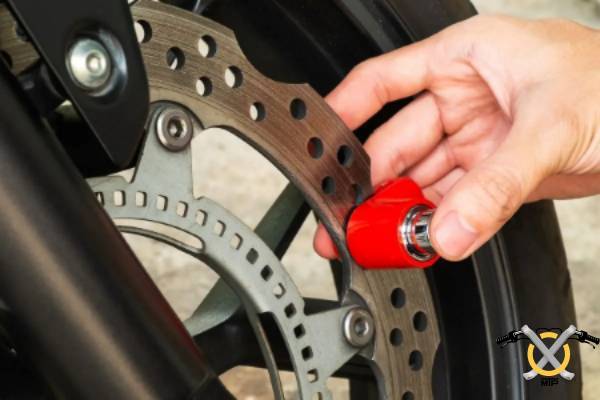 مزایای استفاده از قفل دیسک موتور