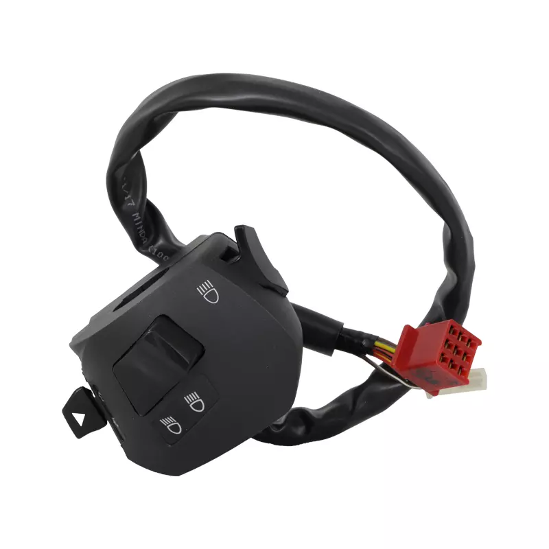 عکس 0 قلوه چراغ چپ یوجی فایو میندا